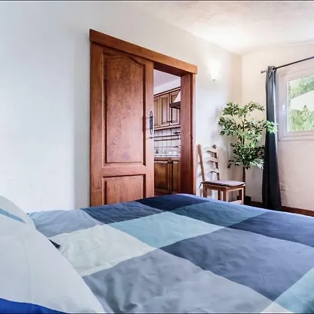 Casa Cora Con Jacuzzi Nyaraló