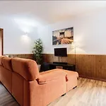 Casa Cora Con Jacuzzi Holiday home *