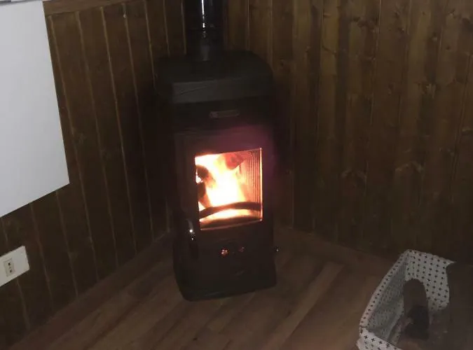 Casa Cora Con Jacuzzi בית נופש *